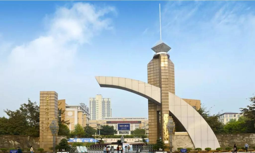 重庆市巴川中学校环境