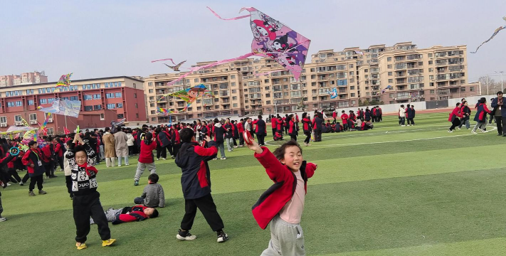 沈丘县中英文学校环境