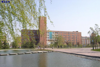 济南章丘市第五中学环境