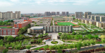 济南市商河弘德中学(高中部)环境
