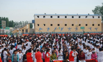 浚县新镇新北学校环境