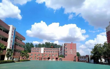 河南省汝南双语学校环境