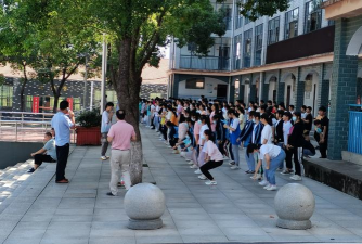 黄陂区罗汉寺街罗汉中学环境