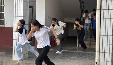 安乡县安全乡董家垱中学环境