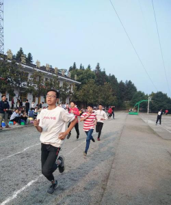 江坪中学环境