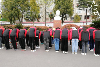 谷城县茨河镇中心学校环境