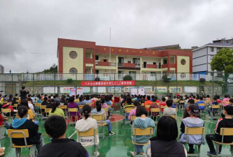 蹇家坡中学环境