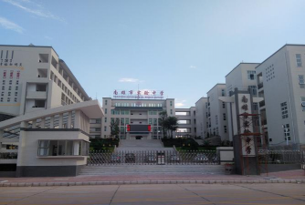 南雄市实验中学环境