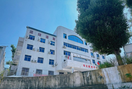 黔东南州卫生学校环境