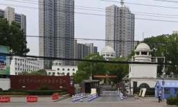 孝感市英才外国语学校环境