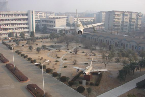 应城市第二高级中学环境
