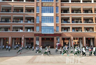 阳江市阳东区南华实验学校环境