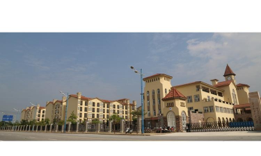广东外语外贸大学附设肇庆外国语学校环境