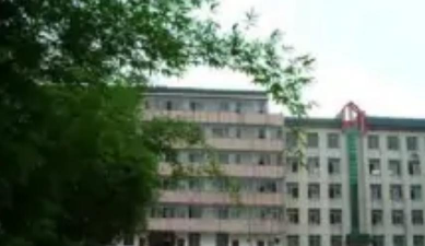 岳阳市屈原大学附属中学环境