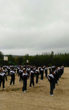 会宁县中川乡初级中学环境
