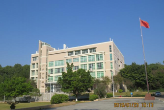 台中市立东山高级中学环境