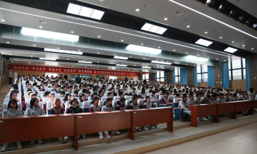 台北市私立东山高级中学环境