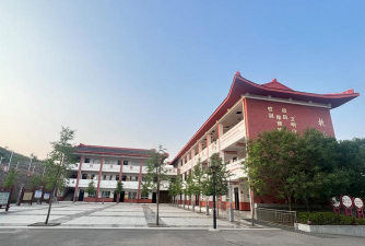 桃园县立仁美国中环境