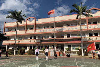 桃园县立杨明国中环境