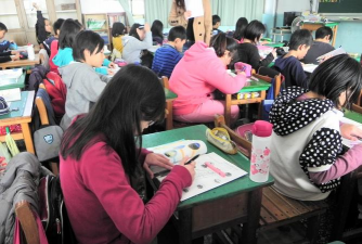 桃园县立草漯国中环境