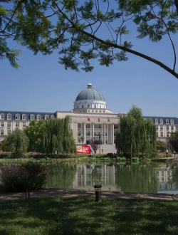 成都锦城学院