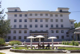 肃南裕固族自治县第一中学