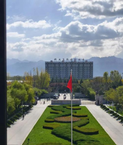 西安科技大学高新学院环境