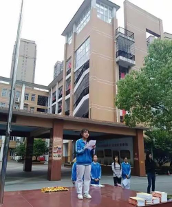 纳雍县楚才私立中学环境