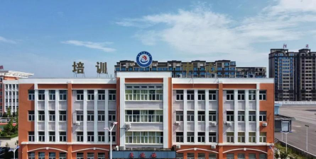 霍州市技工学校环境