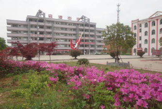 安徽省东至县高级职业中学环境
