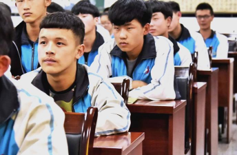 平遥县职业教育中心环境