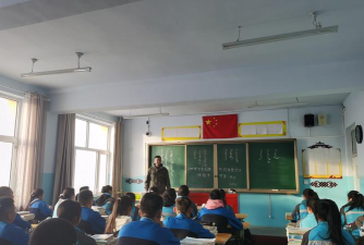 正镶白旗蒙古族中学环境