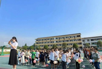 临澧县烽火中学环境