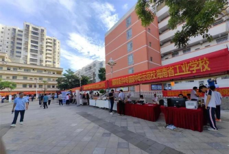 海南工业中等专业学校环境