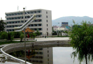 平凉市职教中心环境