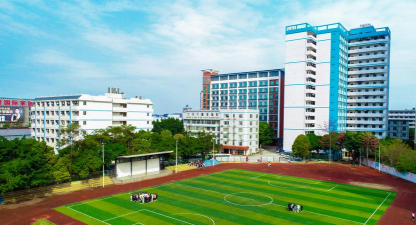 广西工业技师学院环境