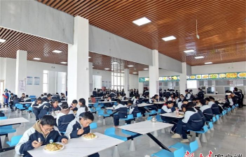 临夏州民族学校中专部环境