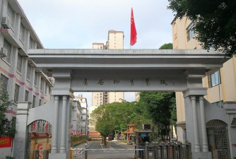 广西物资学校环境