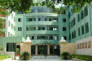 上海市新杨中学环境