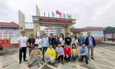 上林县澄泰乡初级中学环境