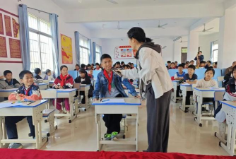 宾阳县陈平乡初中环境