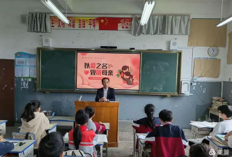 宾阳县新桥镇三友初级中学环境