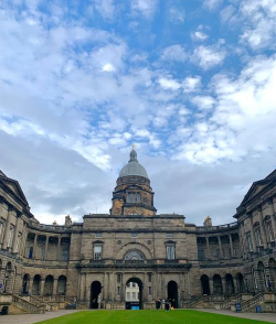 爱丁堡大学文学院