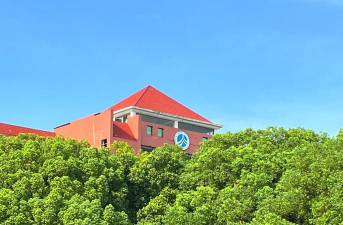 湖南师大附中海口中学环境