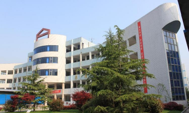 无锡市安镇中学环境