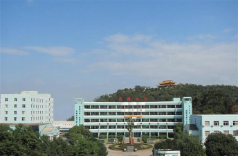 泽国四中环境