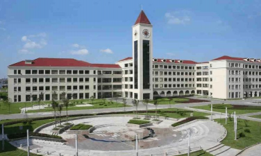 温岭市新河镇塘下中学环境