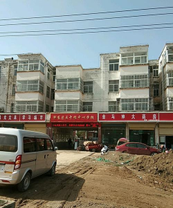 阜阳市颍东区正午镇正午中心学校环境