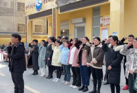 临泉关庙镇中心学校环境