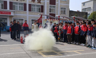明光市潘村中学环境